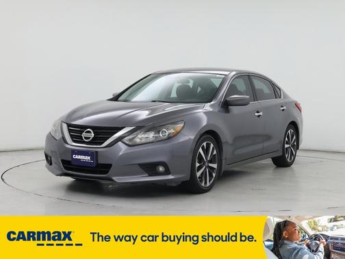 2016 Nissan Altima SR