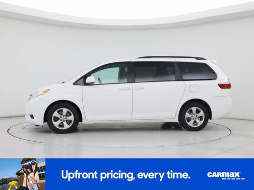 2016 Toyota Sienna LE