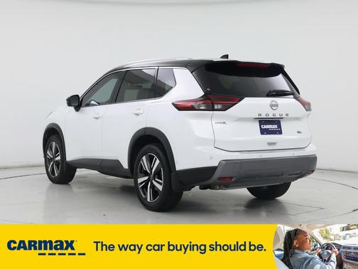2024 Nissan Rogue SL