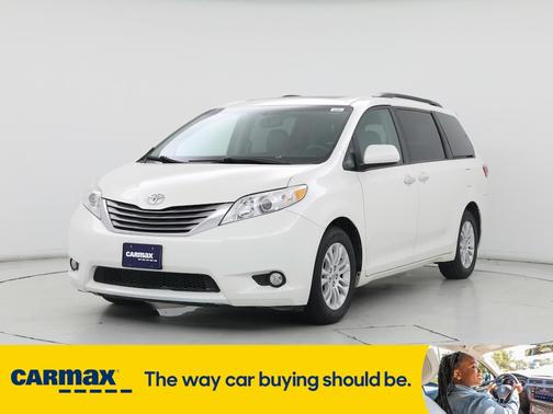 2017 Toyota Sienna XLE