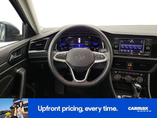 2023 Volkswagen Jetta SE