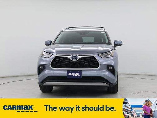 2024 Toyota Highlander Hybrid Platinum