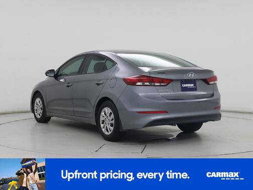 2018 Hyundai ELANTRA SE
