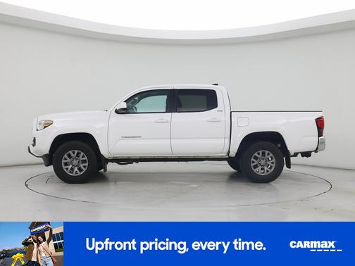 White 2019 Toyota Tacoma SR5