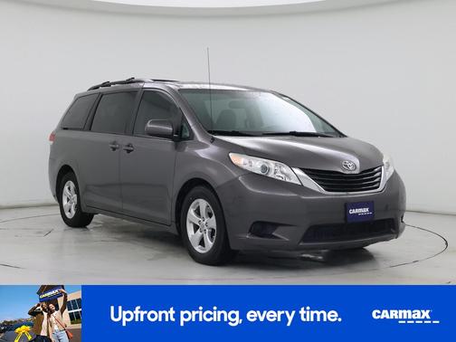 2014 Toyota Sienna LE