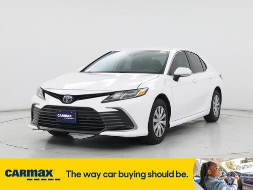 2022 Toyota Camry Hybrid LE