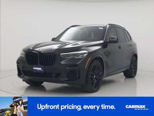 Black 2022 BMW X5 sDrive40i