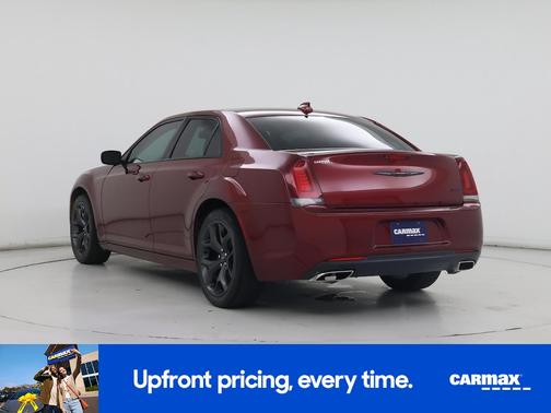 2020 Chrysler 300 Touring