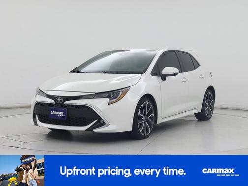 White 2020 Toyota Corolla Hatchback XSE