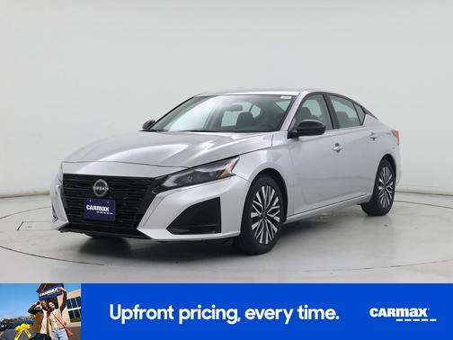 2024 Nissan Altima SV