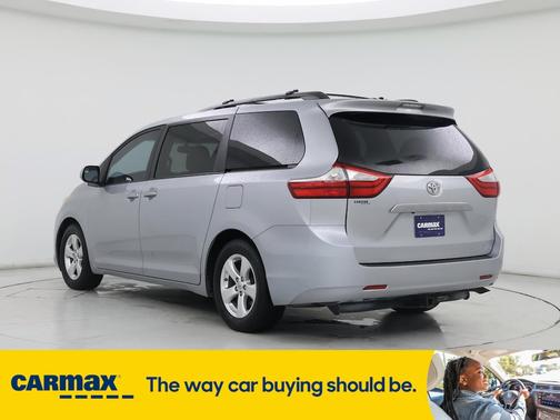 2015 Toyota Sienna LE