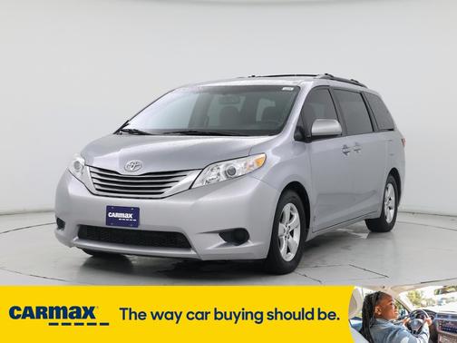 2015 Toyota Sienna LE