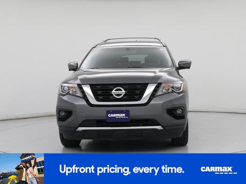 2017 Nissan Pathfinder Platinum