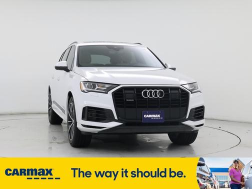 2023 Audi Q7 Premium Plus