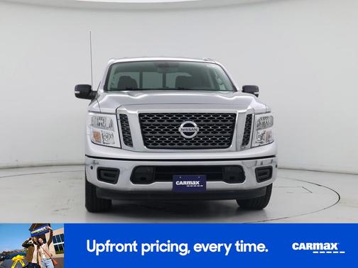 2018 Nissan Titan SV