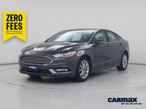 Gray 2017 Ford Fusion SE