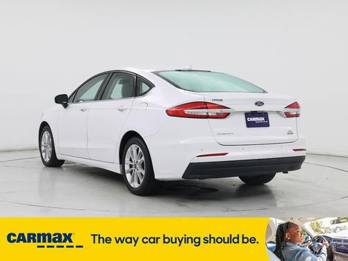 2020 Ford Fusion Hybrid SE