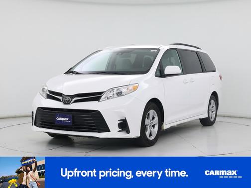 2020 Toyota Sienna LE