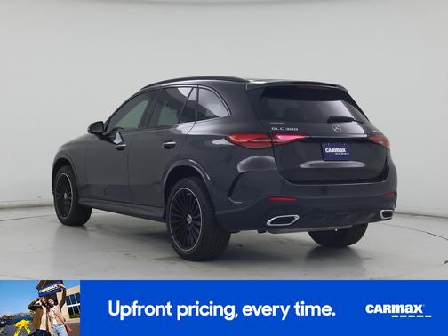 Black 2023 Mercedes-Benz GLC 300
