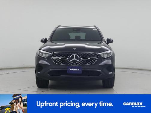 Black 2023 Mercedes-Benz GLC 300