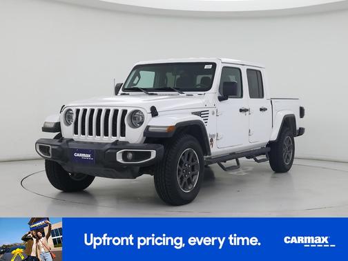 White 2020 Jeep Gladiator Overland