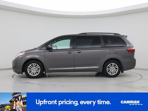 2017 Toyota Sienna XLE