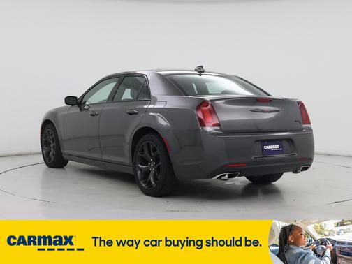 2022 Chrysler 300 S