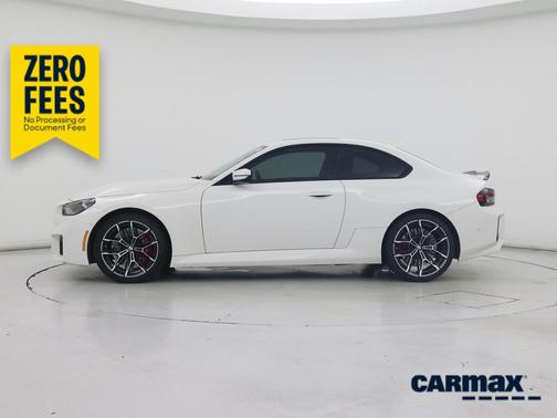White 2024 BMW M2