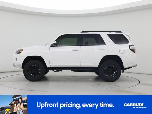 2022 Toyota 4Runner TRD Off Road
