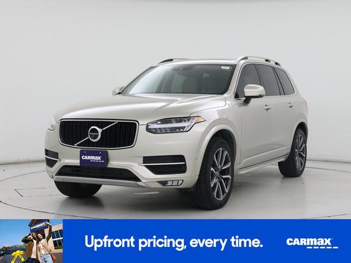 2018 Volvo XC90 T6 Momentum