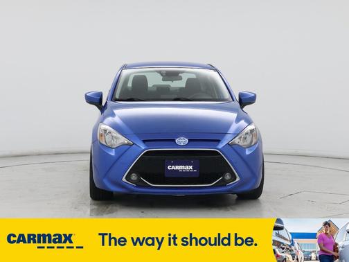 2020 Toyota Yaris LE