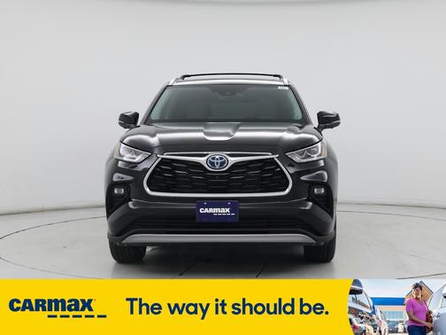2024 Toyota Highlander Hybrid Platinum