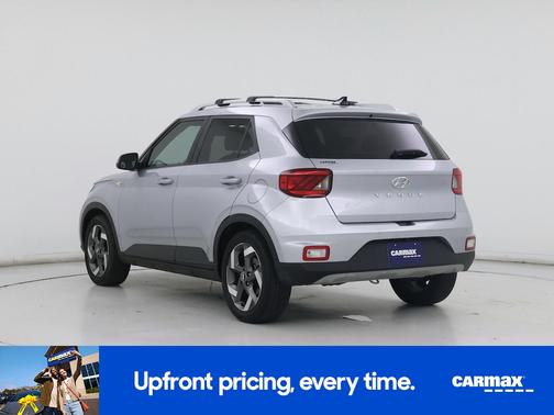 2022 Hyundai VENUE SEL