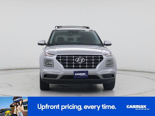 2022 Hyundai VENUE SEL
