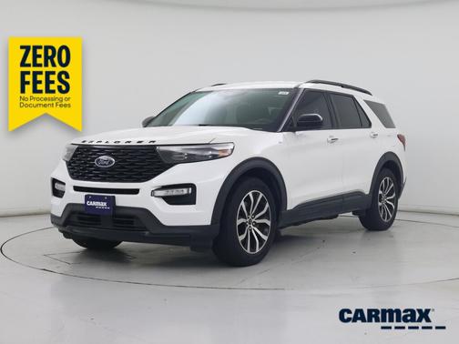 White 2022 Ford Explorer ST-Line