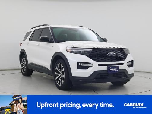 White 2022 Ford Explorer ST-Line