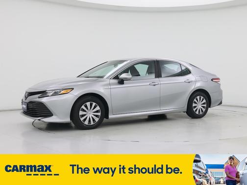 2020 Toyota Camry Hybrid LE