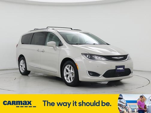 2017 Chrysler Pacifica Touring L-Plus