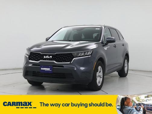 2022 Kia Sorento LX