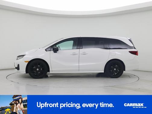 White 2025 Honda Odyssey Sport-L