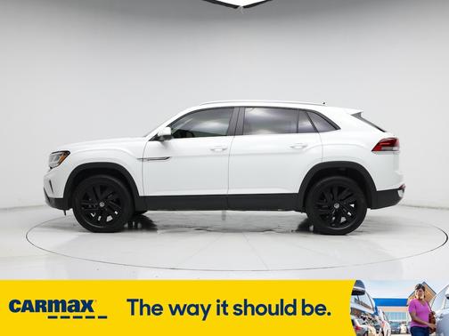 2023 Volkswagen Atlas Cross Sport SE w/Tech