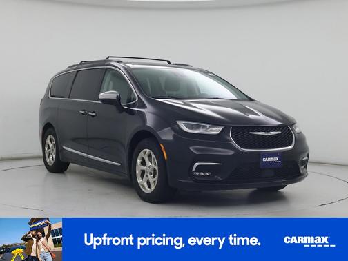 Black 2022 Chrysler Pacifica Limited