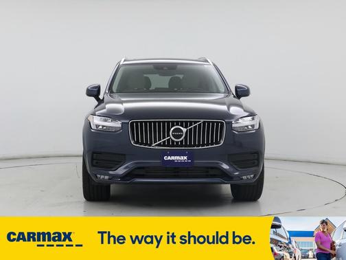 2020 Volvo XC90 T6 Momentum