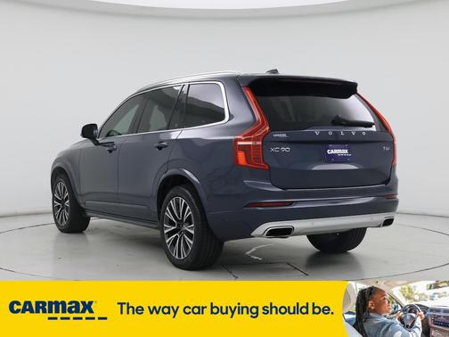 2020 Volvo XC90 T6 Momentum