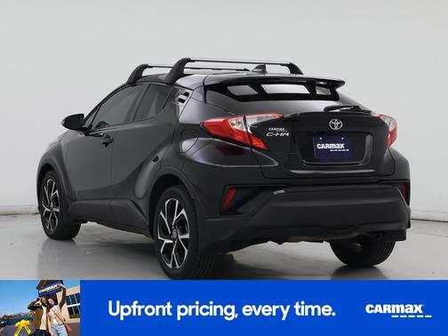 2022 Toyota C-HR XLE