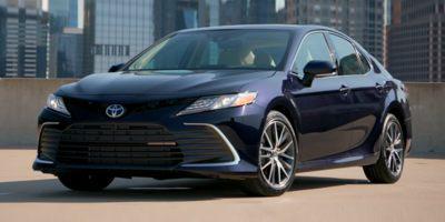 Super White 2021 Toyota Camry SE