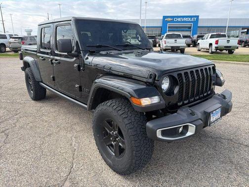 Black Clearcoat 2021 Jeep Gladiator Sport S
