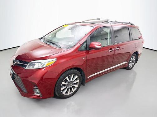 2020 Toyota Sienna Limited Premium