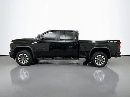 2024 Chevrolet Silverado 2500 Custom