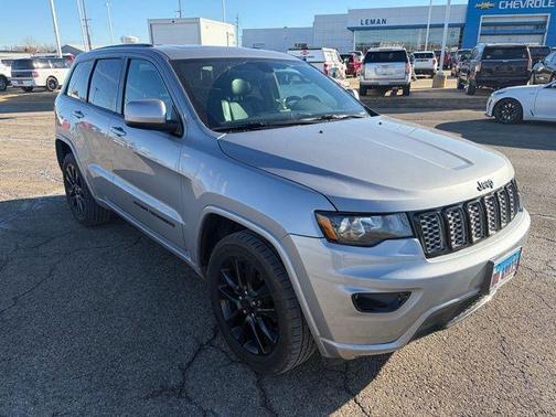 2019 Jeep Grand Cherokee Altitude